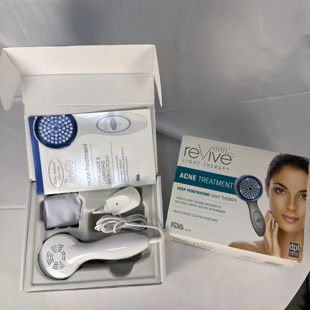 NEW! Revive Light Therapy Acne treatment Deep Penetrating Light Therapy